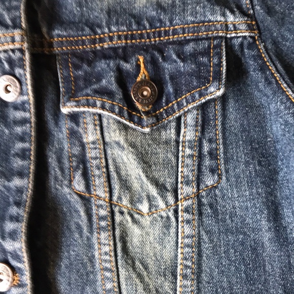 Steve & Barry’s relaxed washed jean jacket - Picture 3 of 6